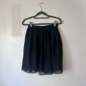 GAP elegant Classic Black Tule Skirt with elastic waist girls size 8 NWT